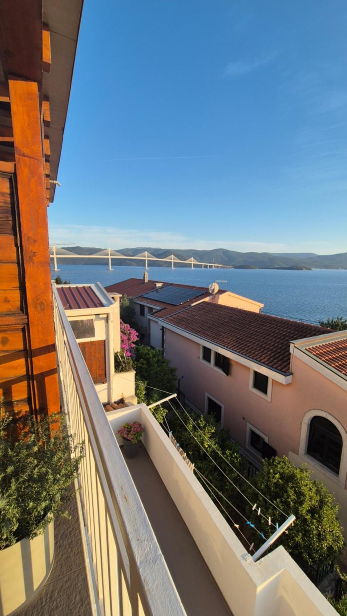 Apartman Luca *